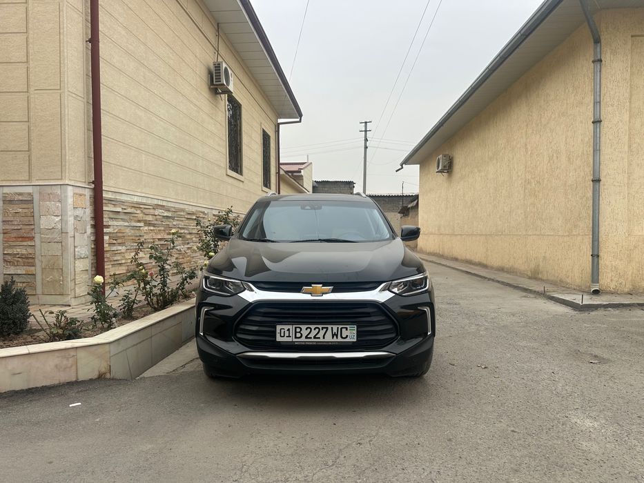 Tracker-2 Chevrolet 2023