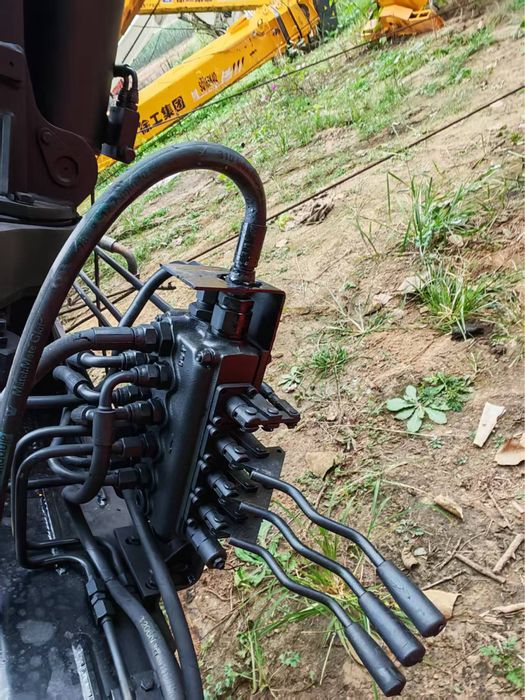 Манипулятор 6.3 тонналик