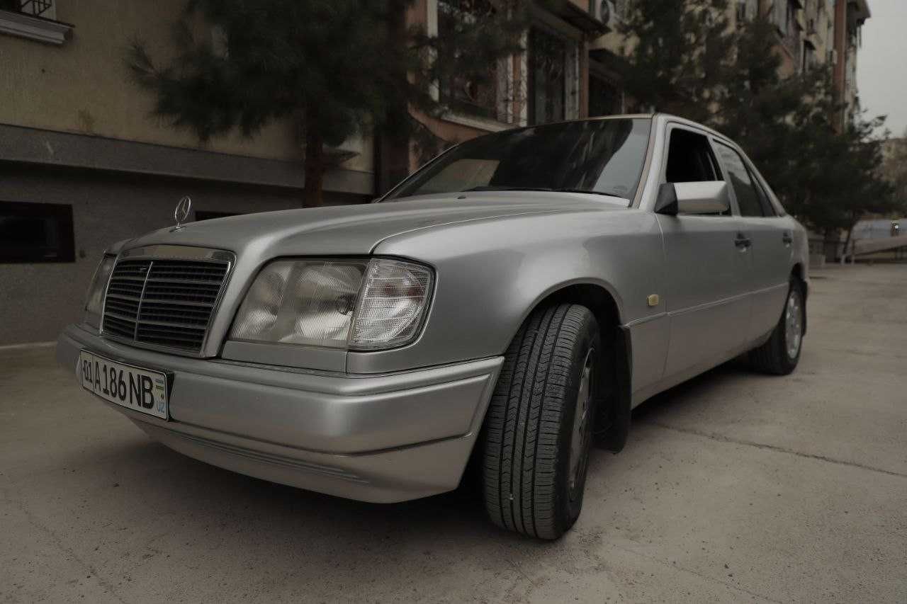 Идеальное состояние, непревзойденный комфорт: Mercedes W124 E-320