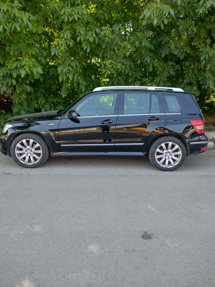 Мерцедес GLK220cdl