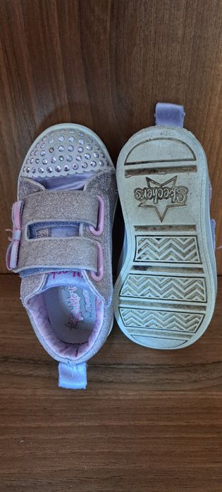 Скейчерсы, оригинал , размер 23, длина по стельке 14-15см