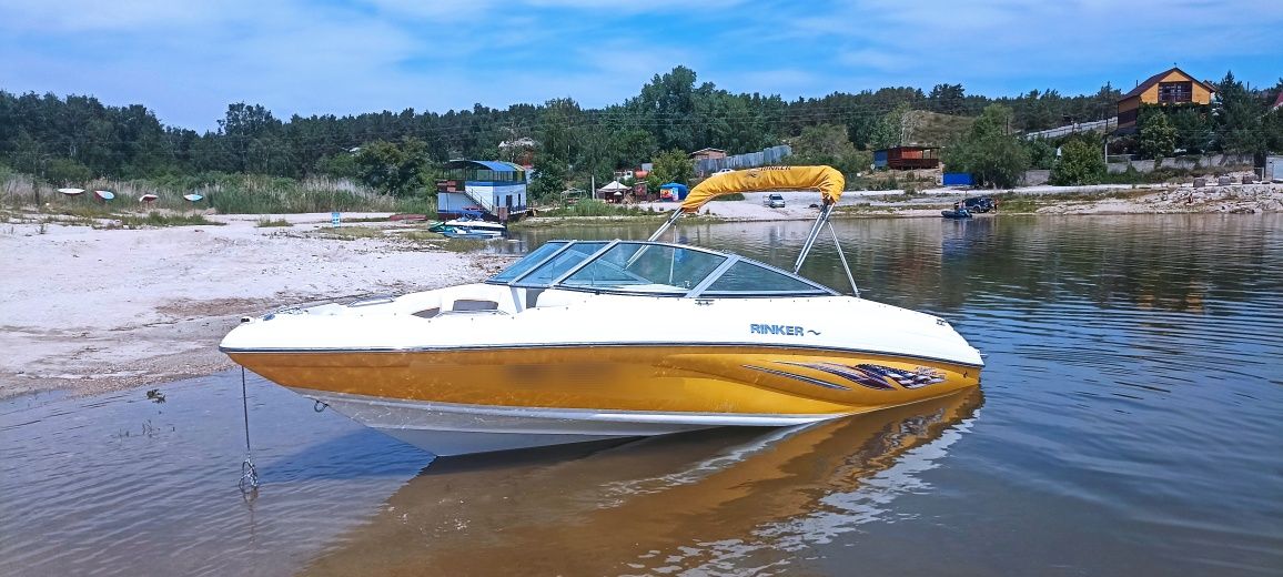 Прогулочный катер Rinker captiva 192