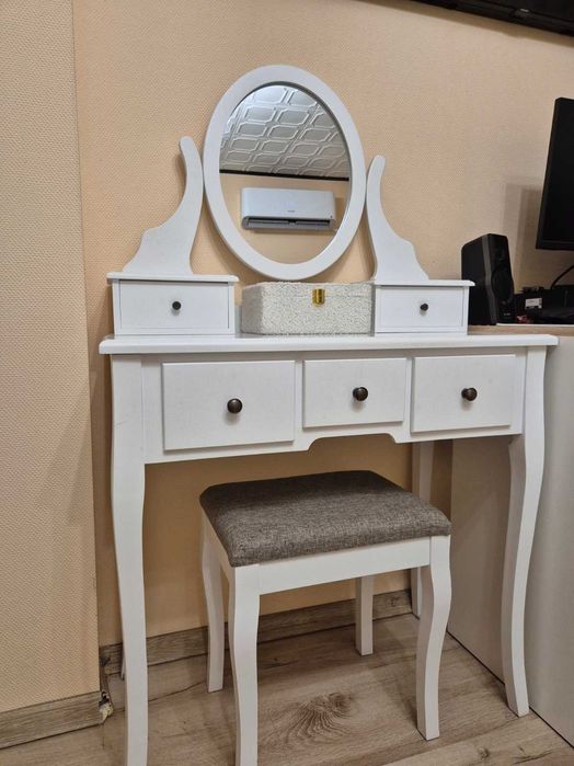 Тоалетка MALLING с огледало и 5 чекмеджета бяла