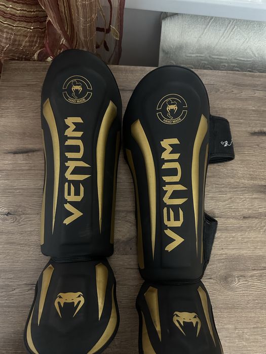 Футы venum в хорошем состояние