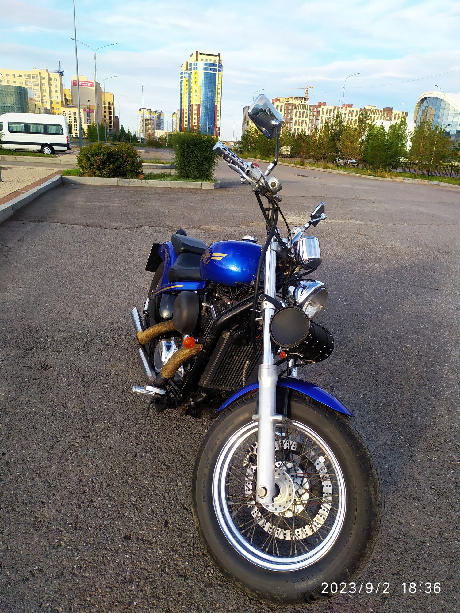 Мотоцикл Kawasaki Vulcan VN 400