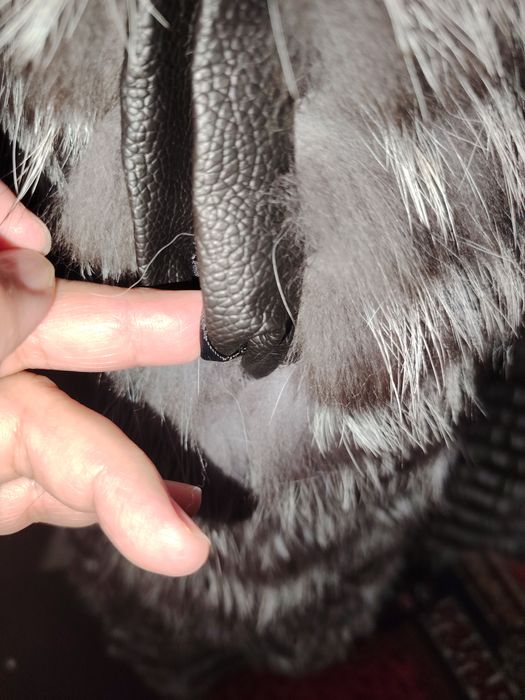 Новая женская шуба из чернобурки