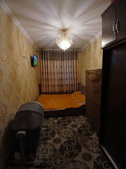 ^РАЗДЕЛКА! 2/4/4 Чиланзар 18 квартал Продаётся квартира