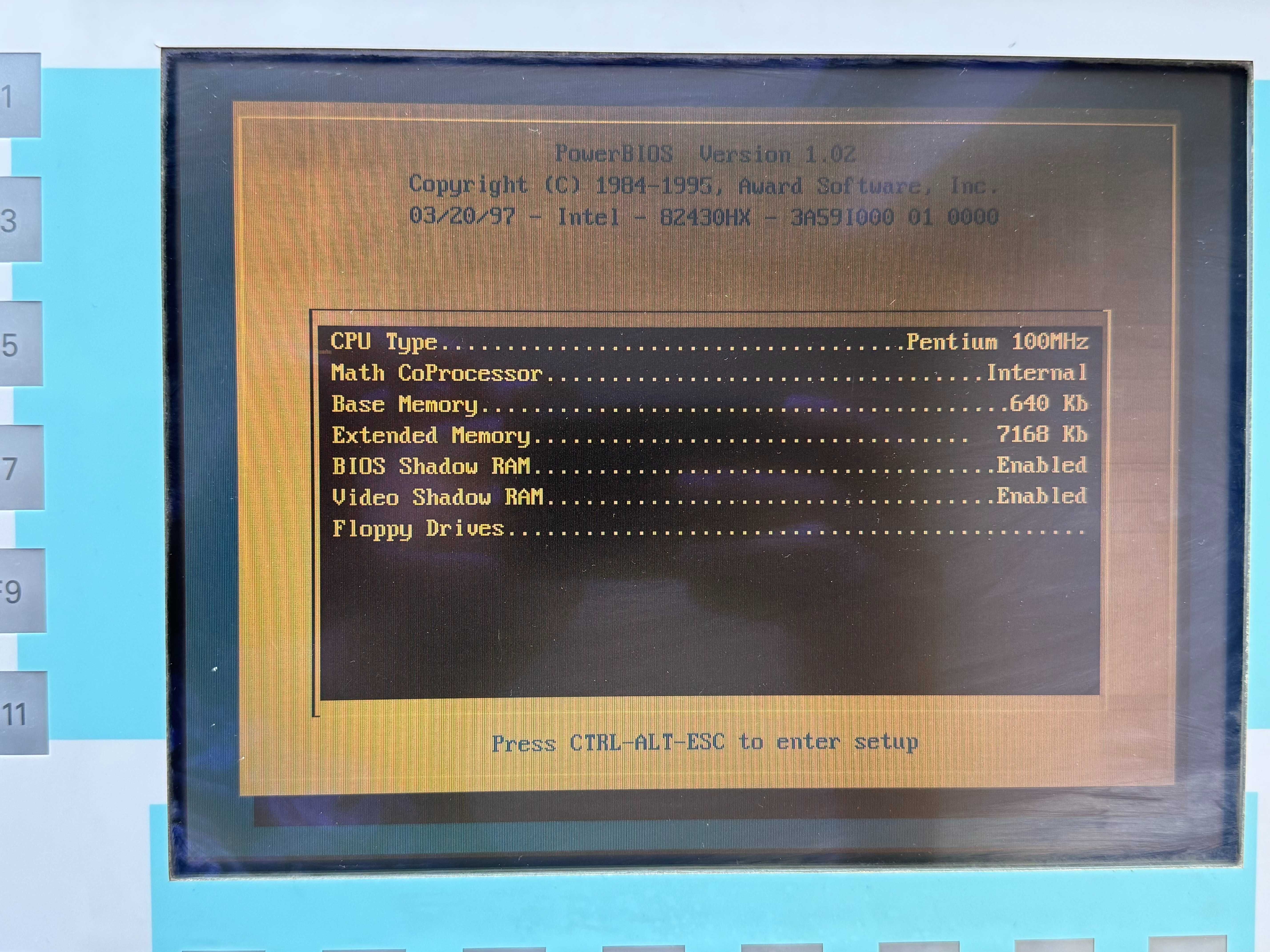 Операторски панел Siemens OP37 6AV3637-1LL00-0AX0