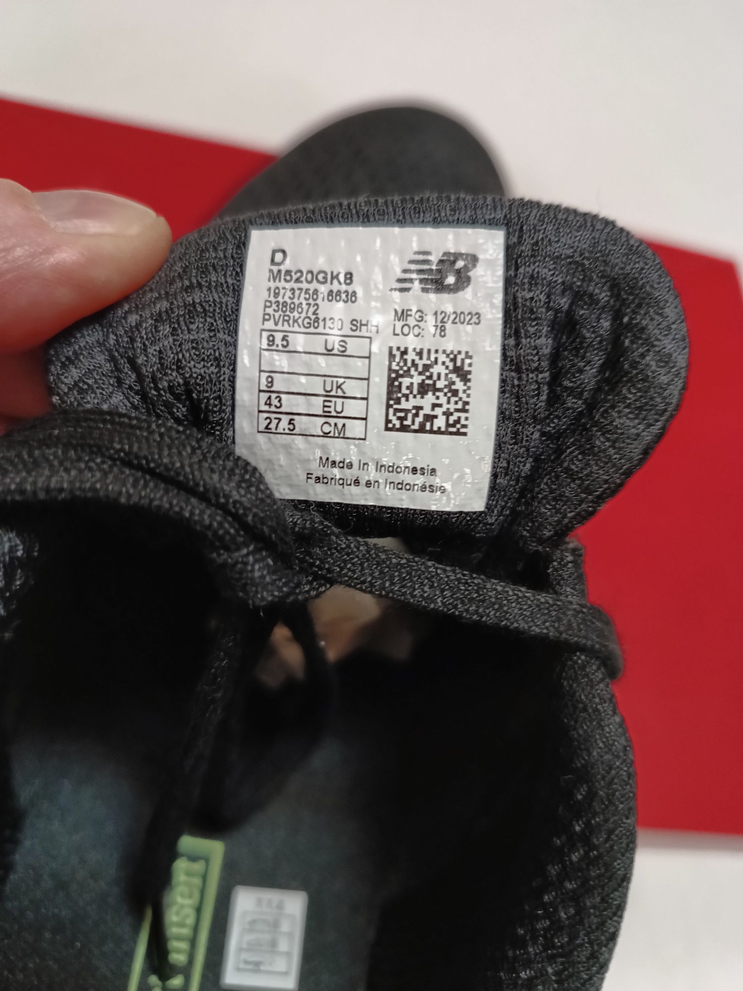 Adidas New Balance Confort nr 41,5-27,5cm preț 320 lei