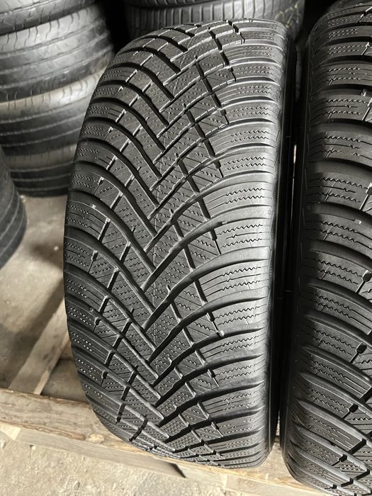 2 anvelope de iarna 225/55/16 Hankook DOT 2024 , 6 mm !