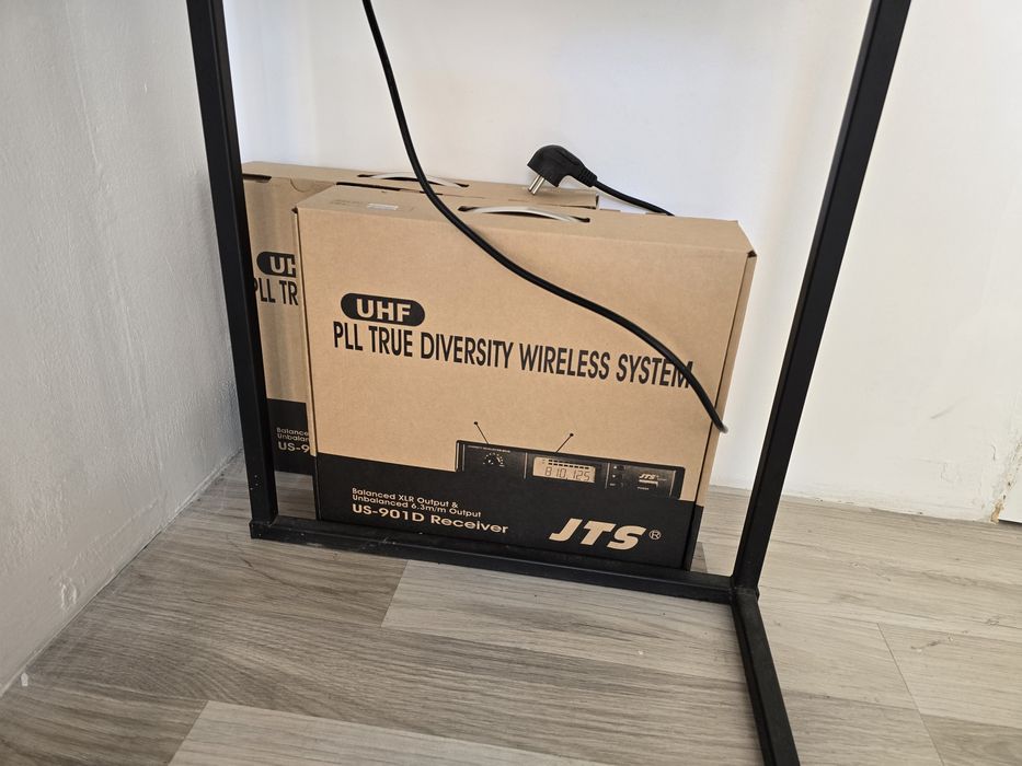 Vând urgent echipament audio