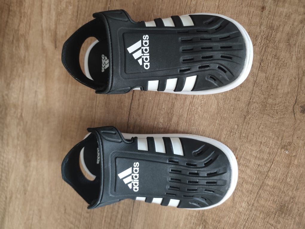 Детски сандали Adidas