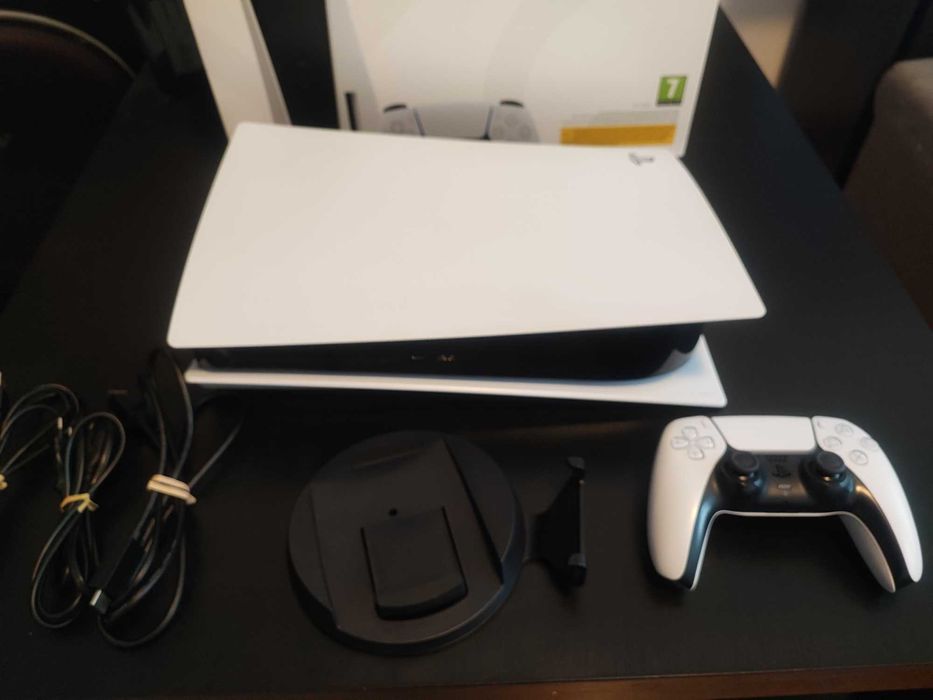 PlayStation 5 - PS5