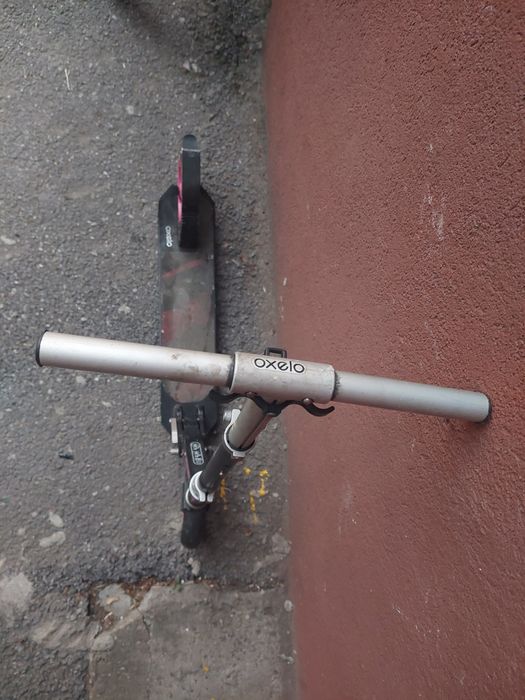 Trotineta pentru fete 65 lei fix.