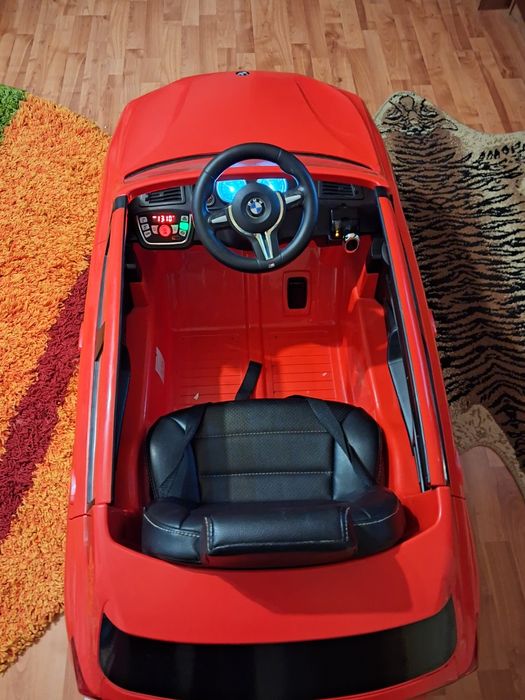 Masina cu acumulator