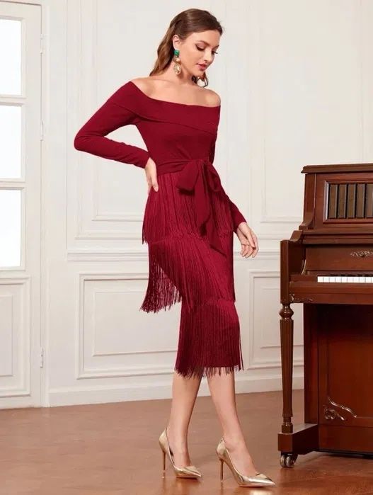 Rochie elegantă franjuri