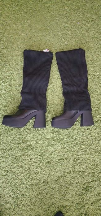 Обувки на платформа