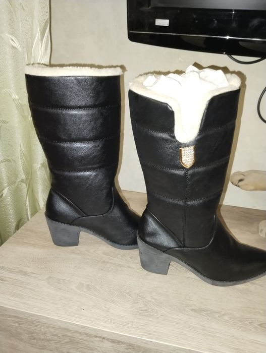 Сапоги зимние из искусственной кожи