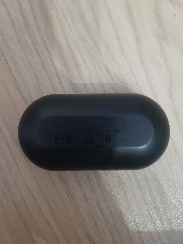 Căști wireless bluetooth