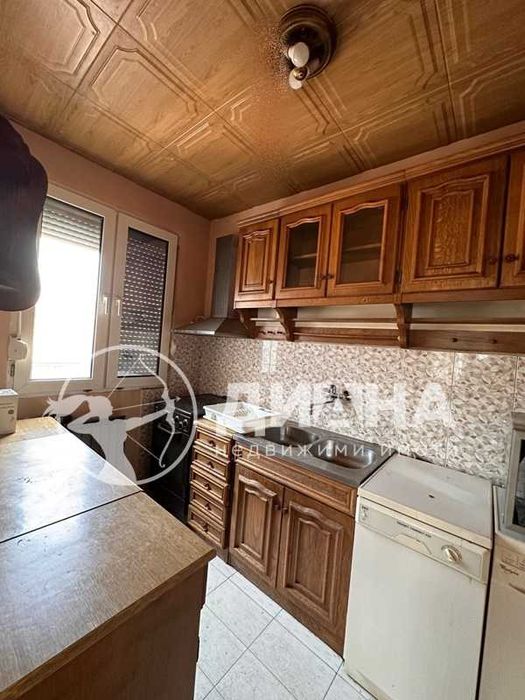 Продава се Четиристаен апартамент в Пловдив, Център - 140 кв.м за 1750 €/кв.м - Снимка #3