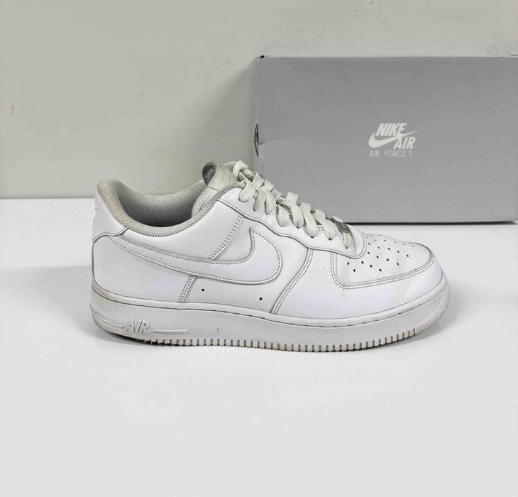 NIKE Air Force 1 07