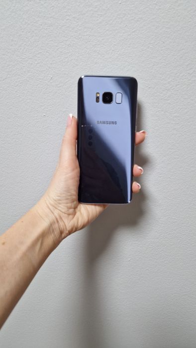 Смартфон Samsung Galaxy S8