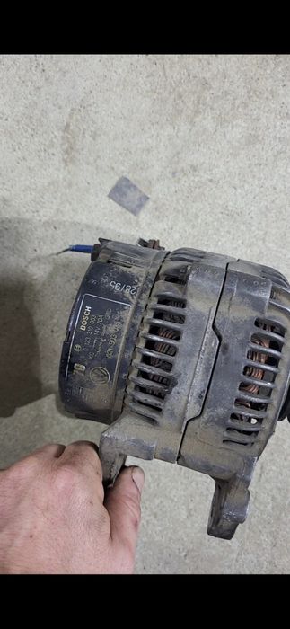 Генератор на пассат б3