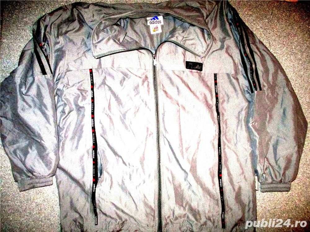 Bluza geaca trening Nike gri, material bumbac, 2 buzunare, lung 70 cm
