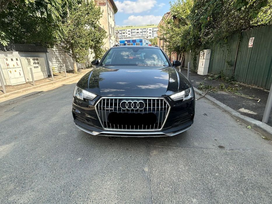 Audi A4 Allroad La pretul afisat se adauga TVA deductibil.