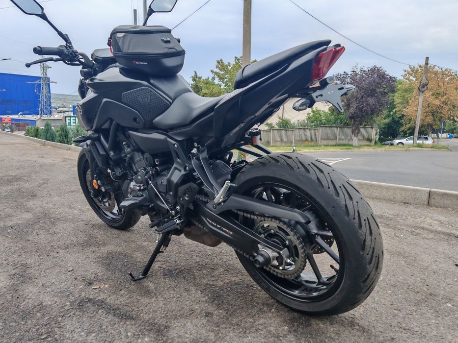 Yamaha MT-07 Matte Black 2022 - 8000 km - Limitat A2