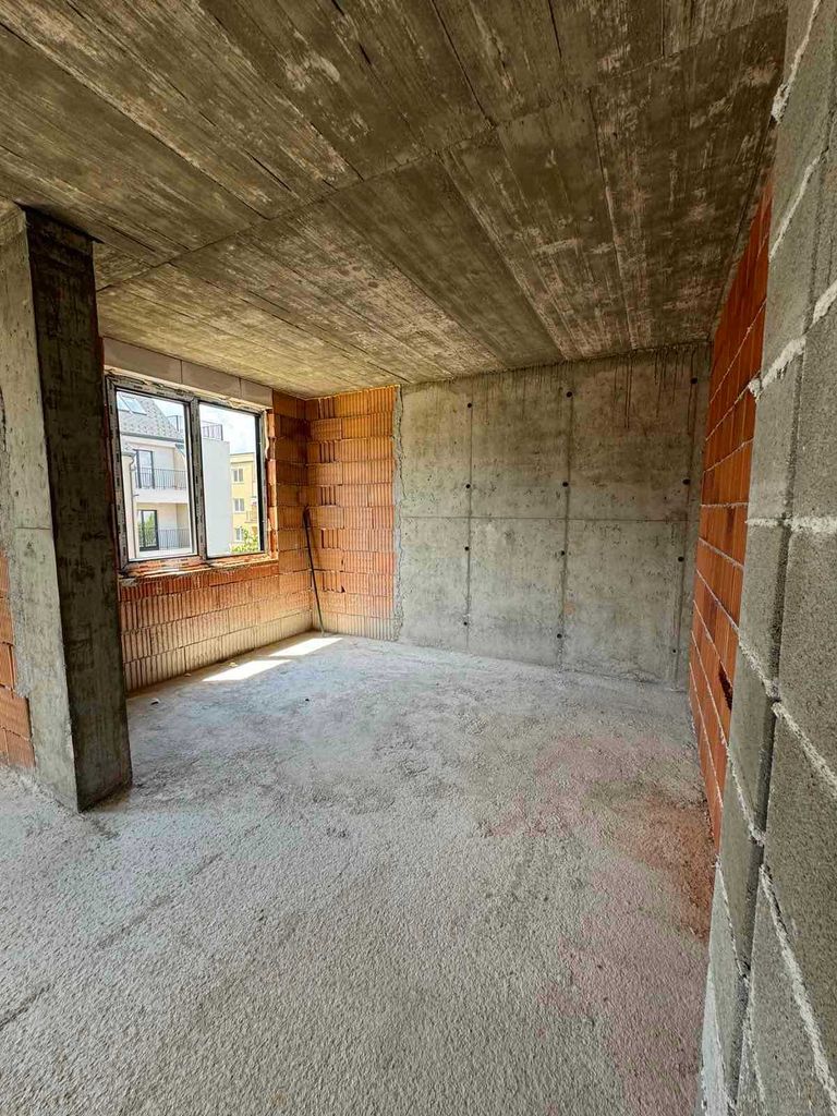 Продава се Тристаен апартамент в София, Овча купел - 135 кв.м за 1700 €/кв.м - Снимка #1