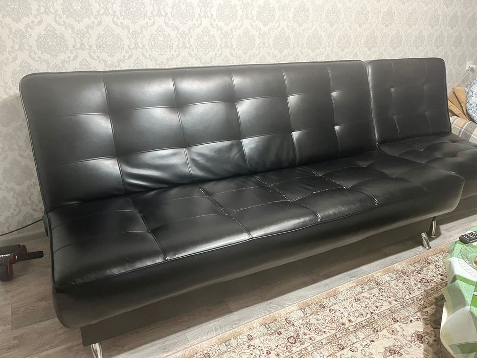 Диван б/у в хорошем состоянии