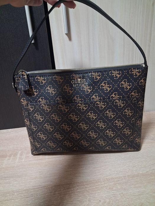 Оригинална Чанта Guess