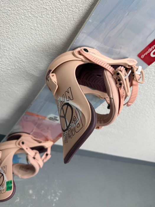 placa noua snowboard nitro lectra abstract L138cm