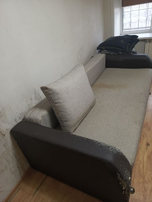 отдам диван бесплатно
