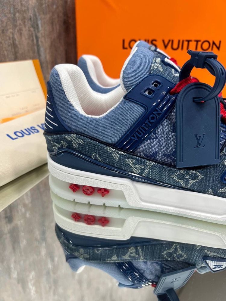 Adidasi Louis Vuitton Trainers