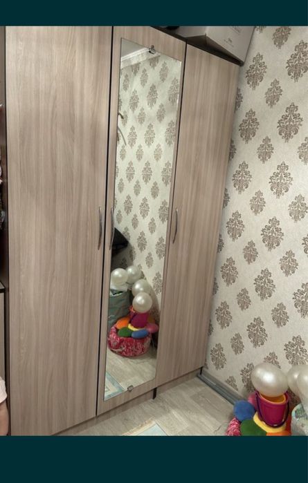 шкаф тумбочкасы мен