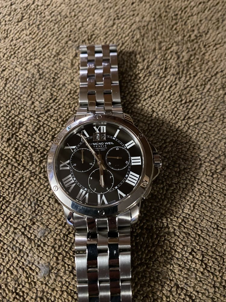Raymond Weil- оригинален швейцарец.