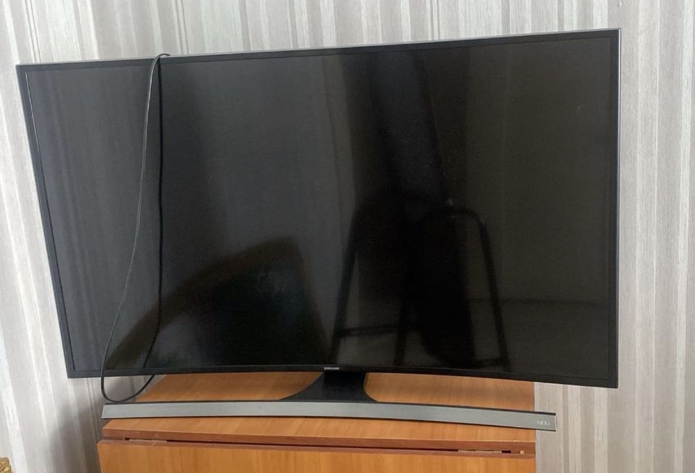 Смарт телевизор Samsung 130 см smart tv WiFi YouTube