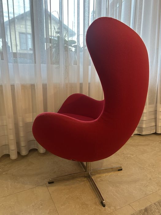 Fotoliu tip ou Egg Rosu Designer