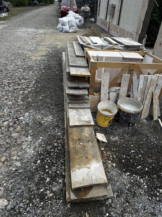 Vand scandură cu latime de 30 cm