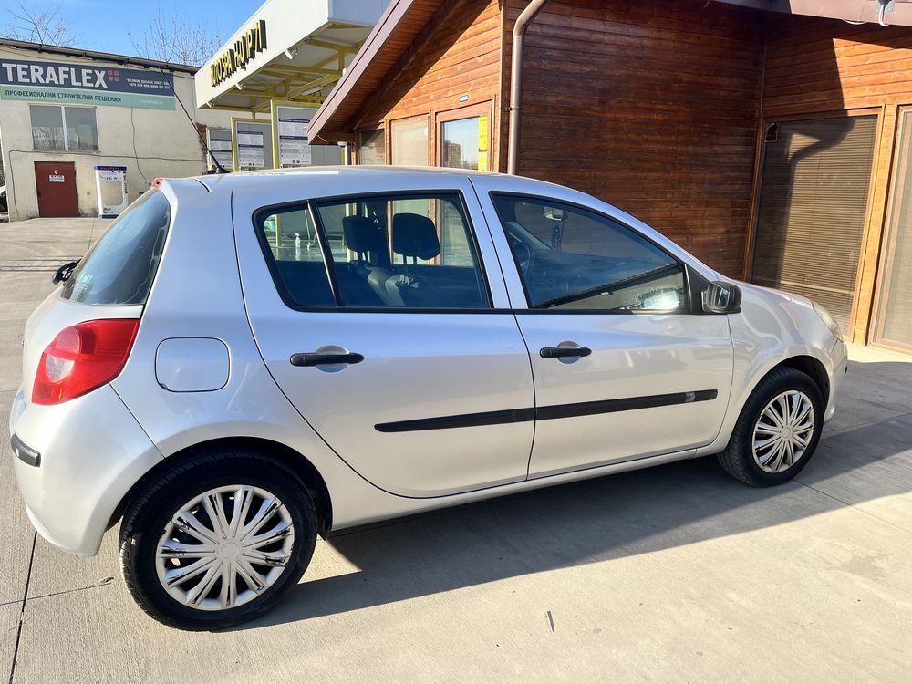 Renault Clio 3 1.2 75hp