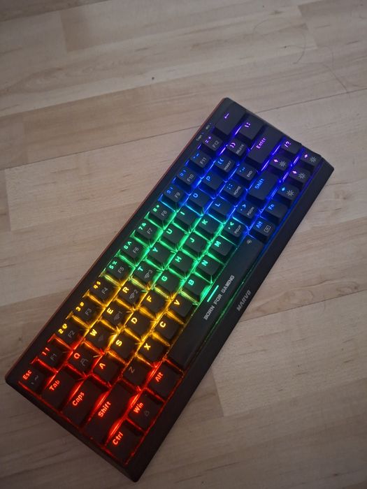 Механична геймърска клавиатура с RGB Marvo kg962w Blue Switch