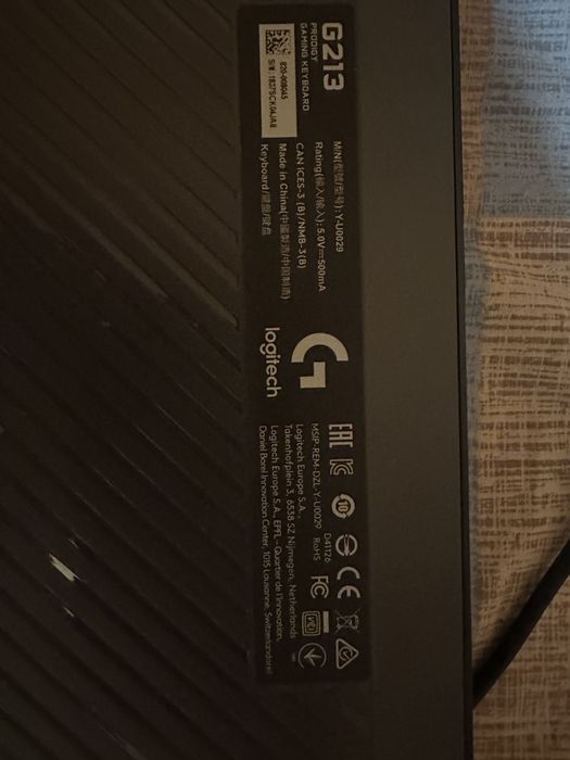 Vand tastatura logitech g213