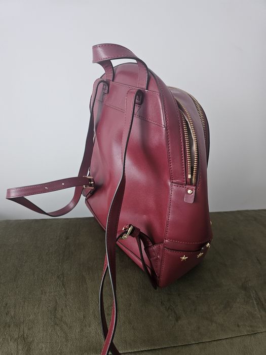 Vand rucsac piele firma MK, produs SH f bine compartimentat 400 lei