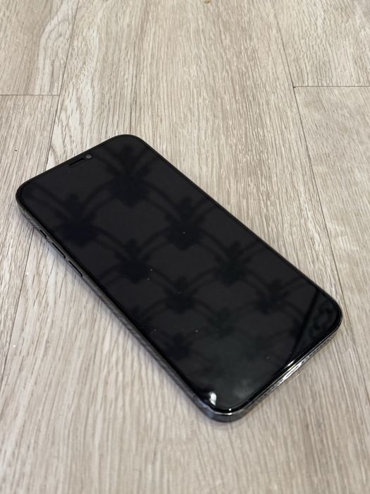 Iphone 12pro max в идеальном состояний Айфон