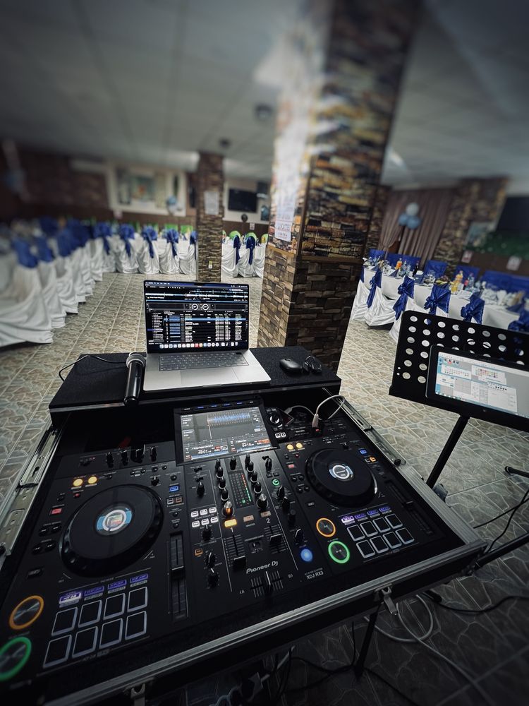 Dj Botez Nunta Cununie Majorat Mot Turta Lumini Fum Dj Evenimente