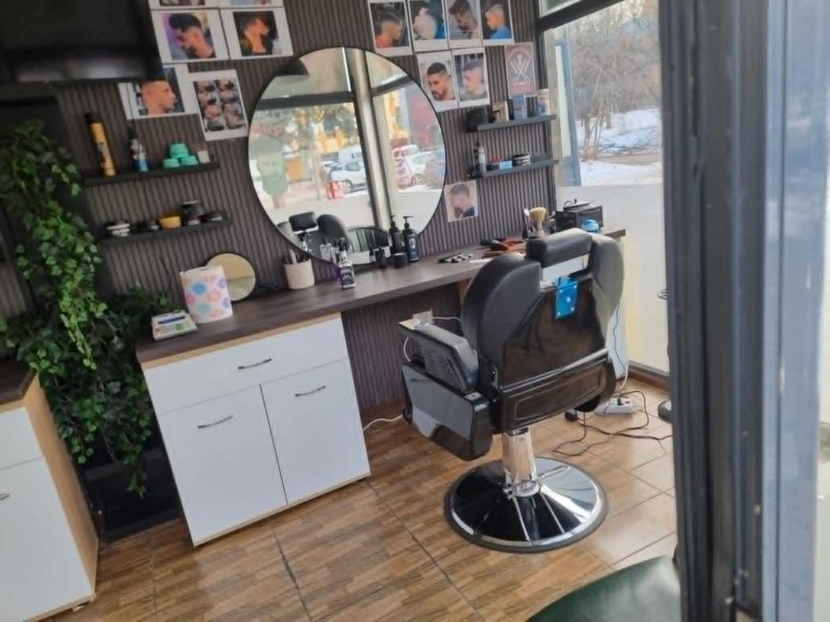 Дава се под наем  в София, 7-ми 11-ти километър -  кв.м за 765 € - Снимка #4