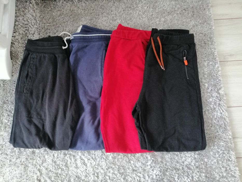 дрехи за момче до ръст 170 см има и С или М