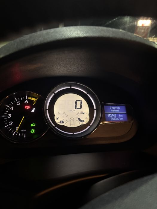 Renault Megane III 1.4 TCe – 2011 | Xenon • CarPlay • 2 seturi roți